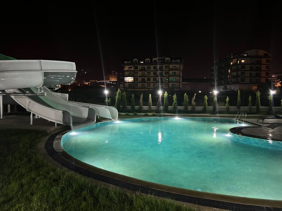Ночной бассейн — Salam 2
